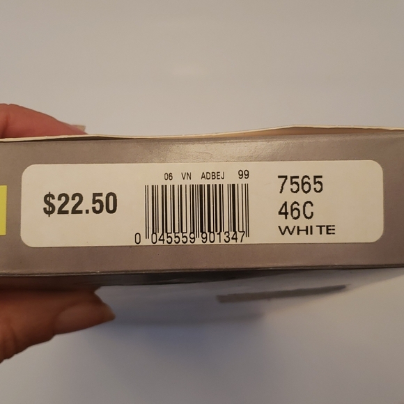 Exquisite Form Fully - Picture 2 of 4